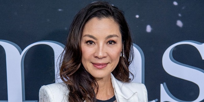 Michelle Yeoh Finds the Beauty in the Ordinary in 'Everything Everywhere All at Once'