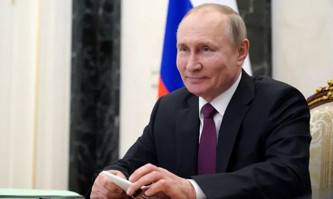 Putin Calls on Countries to Normalize Relations with Russia