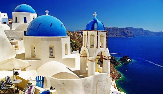Top 10 Places to Visit in Greece